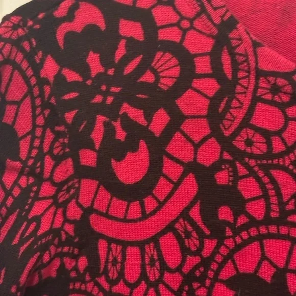 100% Cotton Cardigan Perfect for the Holidays - Picture 2 of 5